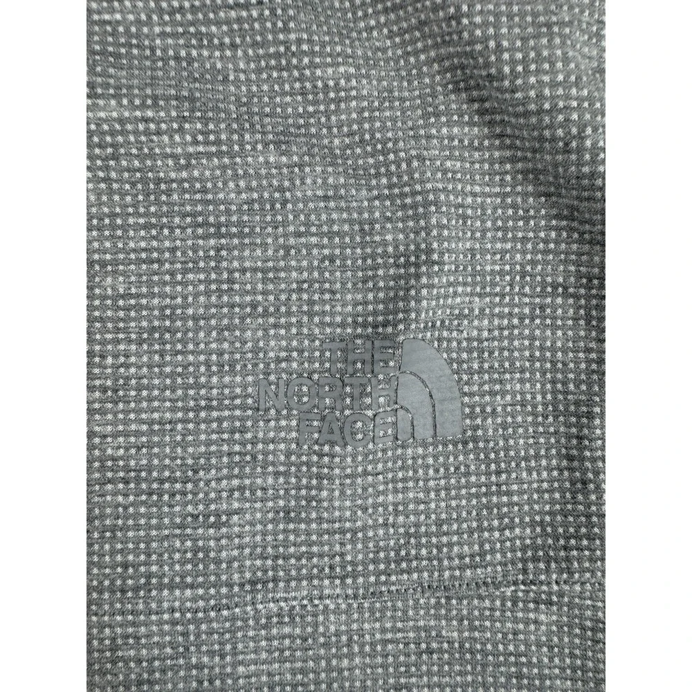 The North Face Men's M V-Neck Pocket T-shirt‎ Gray Short Sleeve Cotton Thermal